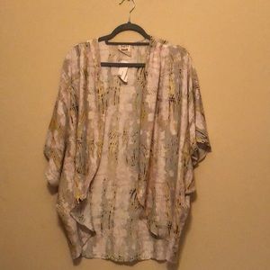 NWT Style Rack Multicolored Open Kimono